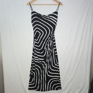 H&M Ladies Long Dress Black And White Swirl Pattern Size Small